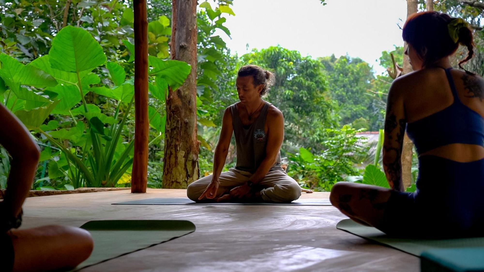 Into The Blue - Yoga Included & Walk To 3 Beaches Tangalle Exterior foto